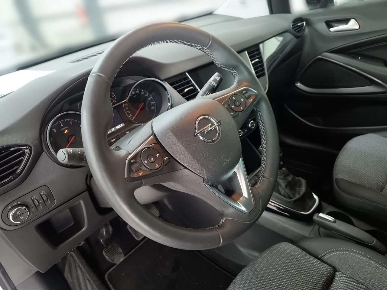 Fahrzeugabbildung Opel Crossland Elegance 1.2 DI Turbo