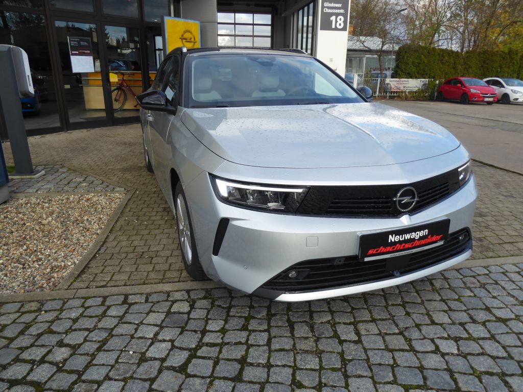 Fahrzeugabbildung Opel Astra ST Elegance 1.2 Turbo+AGR-Sitz+LED