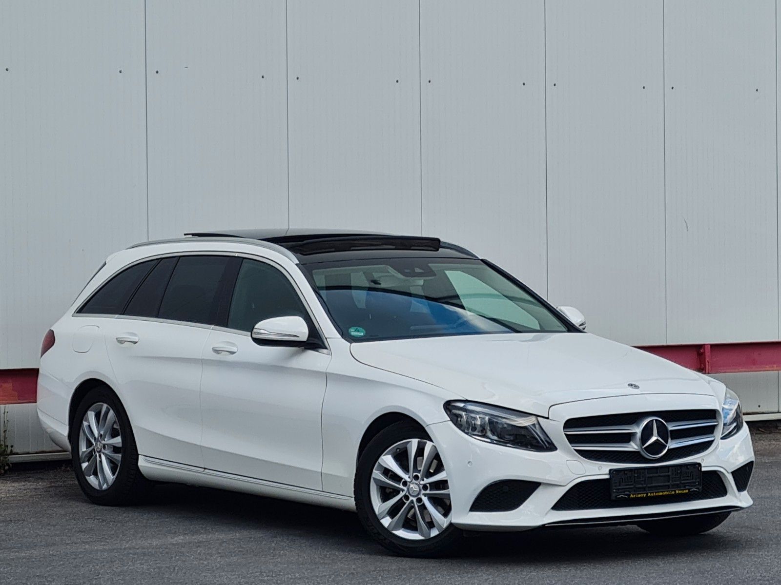 MERCEDES-BENZ C 220 C T-Modell /Avantgarde/Pano/Navi/Kame/AHK