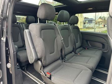 Fahrzeugabbildung Mercedes-Benz V 220d EDITION lang*Panorama*Totwinkel*2500kgAHK