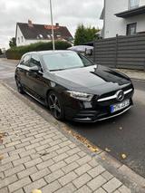 Mercedes-Benz A 250-AMG-NAVI-MBUX-Winter+Sommerreifen - Mercedes-Benz A-Klasse Gebrauchtwagen in Frankfurt
