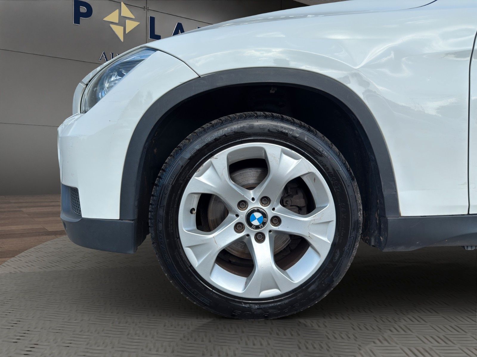 Fahrzeugabbildung BMW X1 18d sDrive *Kamera*Bi-Xenon*Elektr.Sitze*ACC