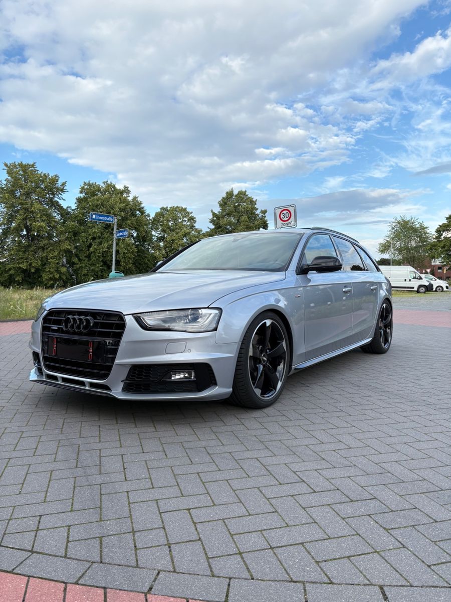 AUDI A4 2.0 TDI Avant Quattro Sport/ 3x Sline