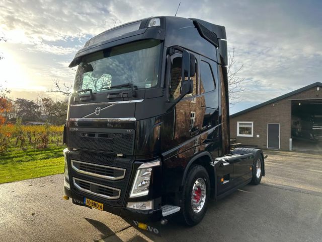 Volvo FH 500 / GLOBETROTTER / NL TRUCK / ALCOA / 2 TAN