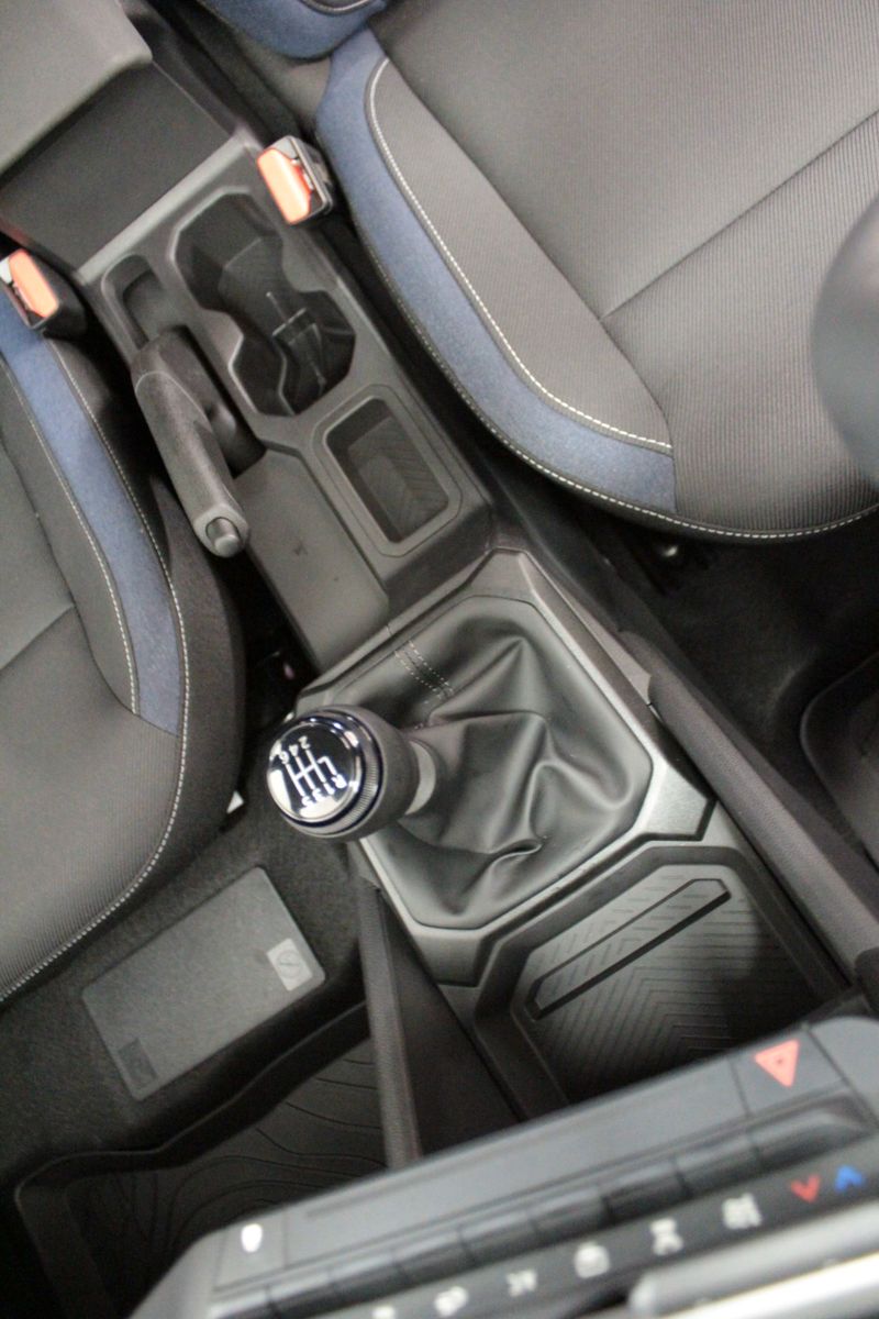 Fahrzeugabbildung Dacia Duster ECO-G 100 Expression*Winterpaket*