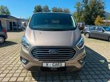 Ford Tourneo Custom 320 L2 Tourneo - Ford mit Diesel-Antrieb