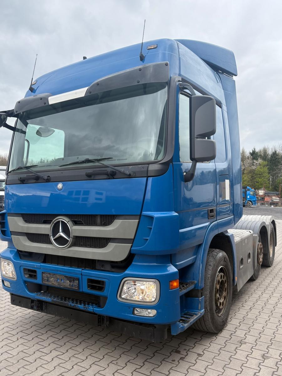 Mercedes-Benz Actros 2544 Sattelzugmaschiene