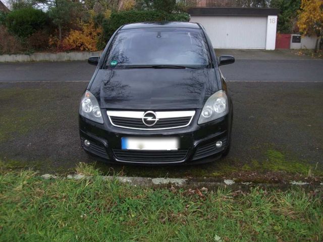 Opel Zafira B mit AHK -  Winter Fit -  HU ...