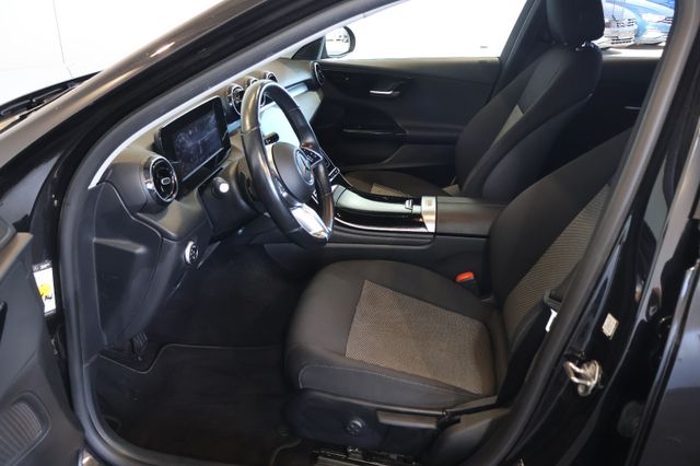 Mercedes-Benz C 200 d Avantgarde MBUX+KAM+LED+CARPLAY