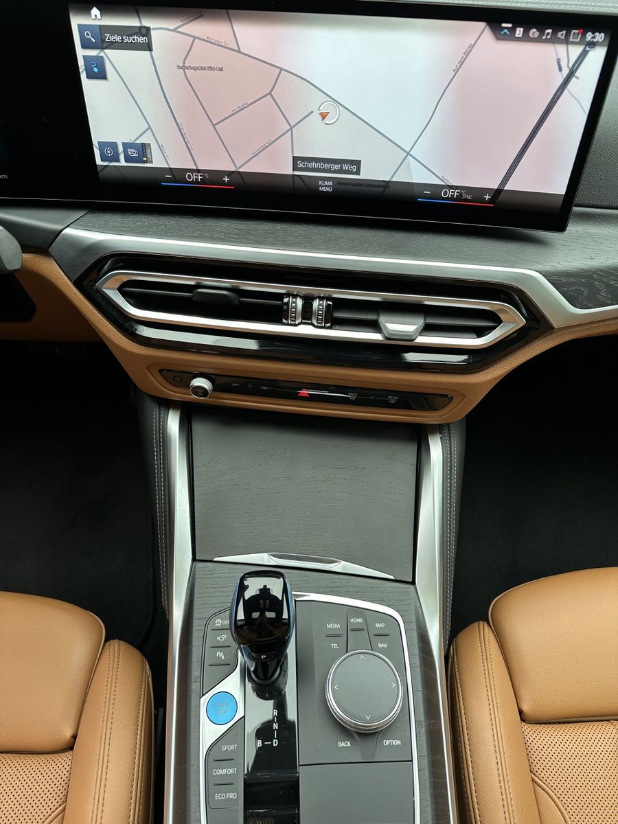 Fahrzeugabbildung BMW i4 M50 Gran Coupé NAV+LED+GLASDACH+H&K+19ZO+360°