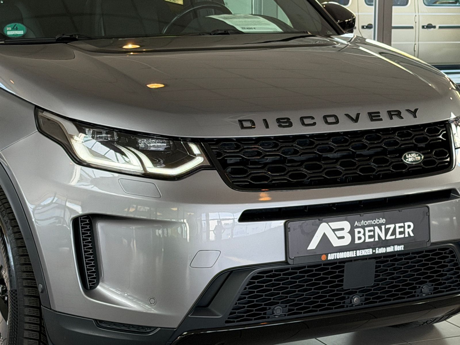 Fahrzeugabbildung Land Rover Discovery Sport AWD D200/360''KAM/LEDER/PANORAMA