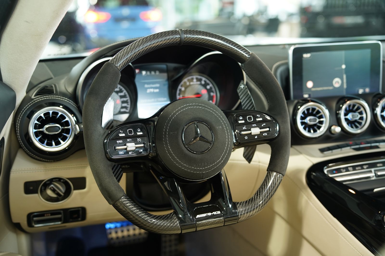 Mercedes Benz Amg Gt R