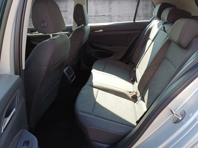 Golf 1.5 TSI Life ACC/SHZ/NAVI/LED/KLIMA/PDC