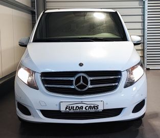 Mercedes V 220 - 7
