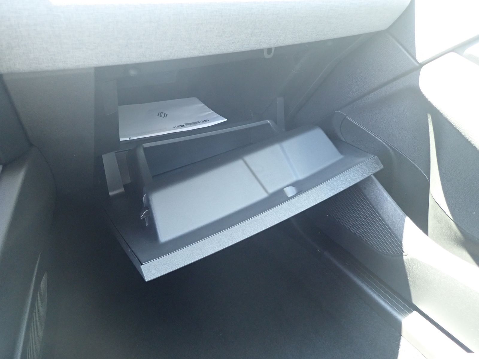 Fahrzeugabbildung Renault Clio Evolution SCe 65,GJR,SH,AC,EPH