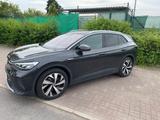 Volkswagen 1st  Edition LED/NAVI/CAM/WÄPU/LEDER/AHK - VW ID.4 von privat