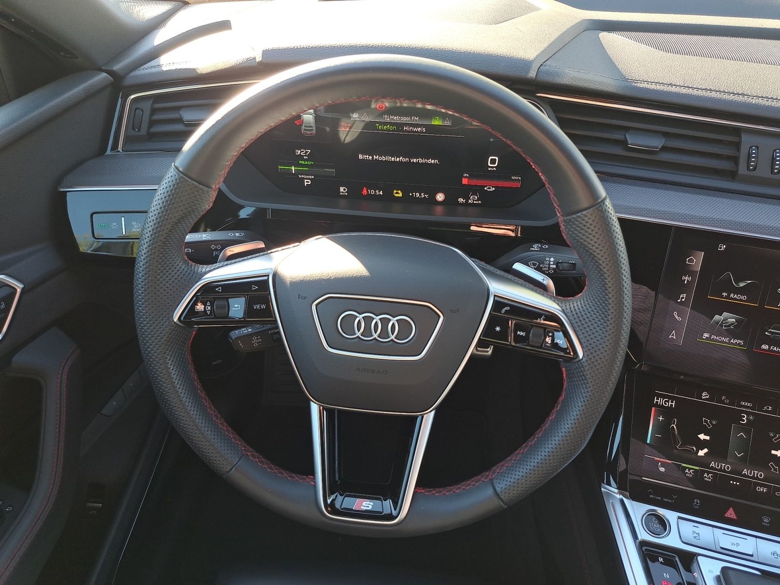 Audi Q8 e-tron - Bild 17