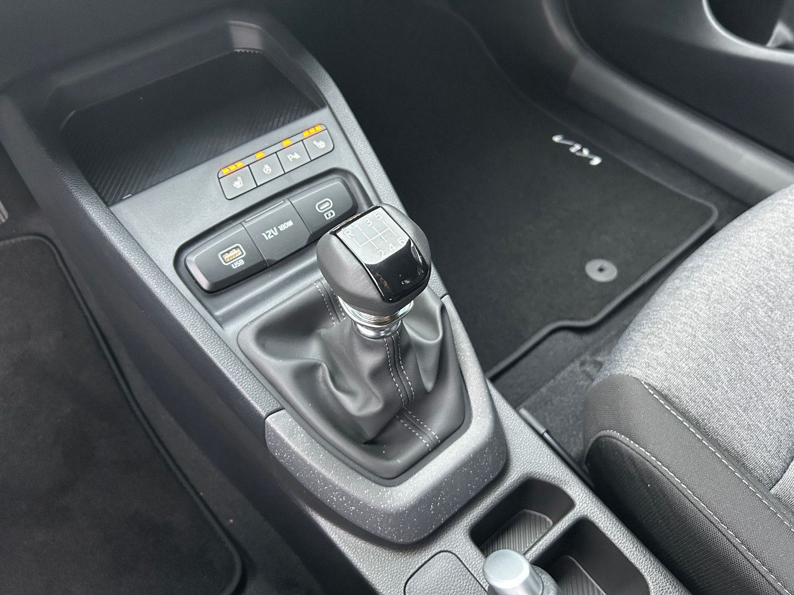 Kia Stonic - Bild 18