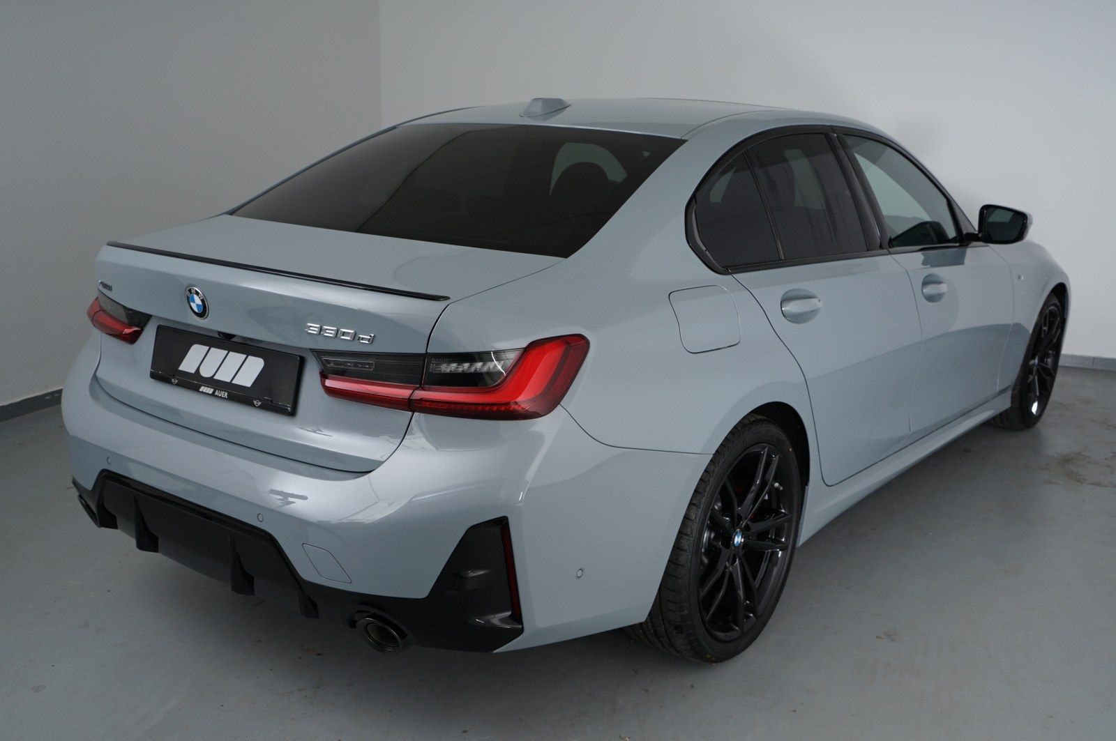 BMW 330d xDrive Limousine UPE €82140 imagem 3