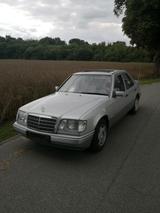 Mercedes-Benz Mercedes E 200 D wenig Kilometer - gebrauchte Mercedes-Benz E 200 aus dem Jahr 1993