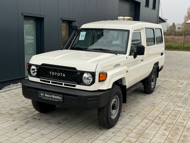 Toyota Land Cruiser GRJ78 FACELIFT 2024 AUTOMATIK 180L