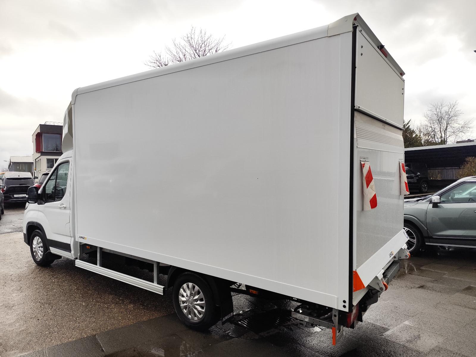 Maxus eDeliver 9 KOFFER mit Ladebordwand ! L4