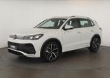 Volkswagen Tiguan 1.5 eTSI DSG R-Line IQ Pano Navi ACC 360 - Volkswagen: mit Klimaautomatik