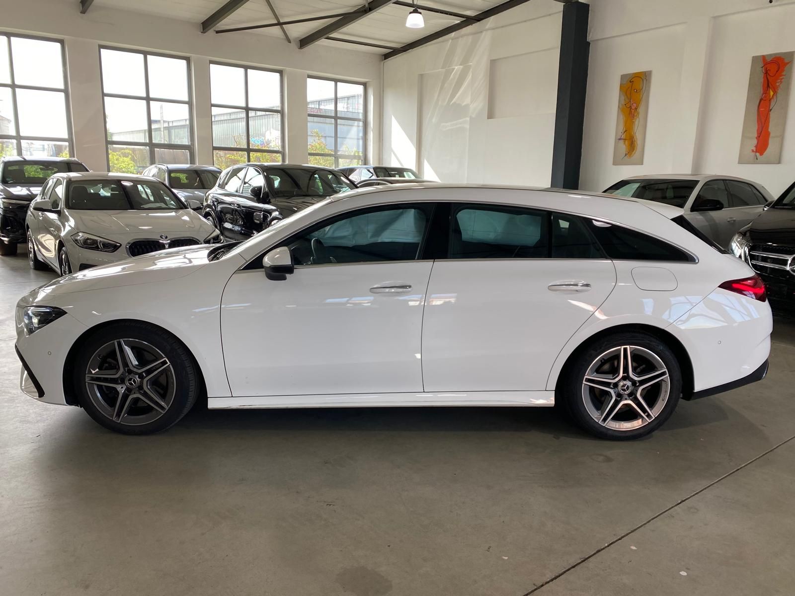 Fahrzeugabbildung Mercedes-Benz CLA 220 Shooting Brake d AMG Advanced Plus/AHK/