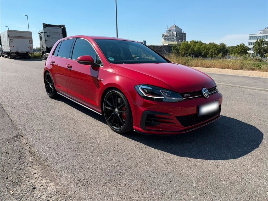 Image of Volkswagen Golf
