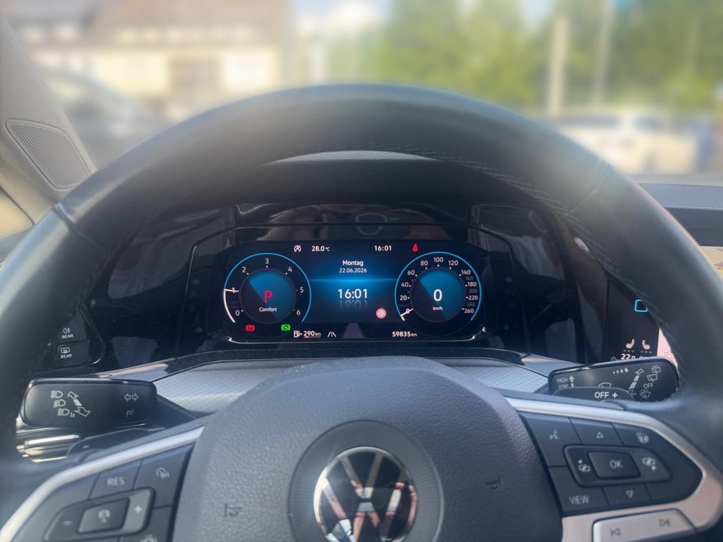 Volkswagen Golf VIII Active 2.0 TDI DSG AHK ACC Navi Sitzhe, миниатюра 17