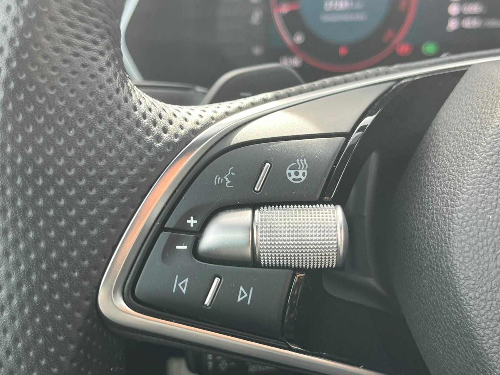 Fahrzeugabbildung SKODA Octavia 2.0 TDI Sportline DSG MATRIX*WINTER*5J.G