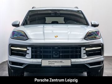 Porsche Cayenne - 4