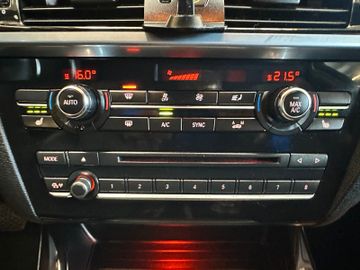 BMW X3 xDrive 35 d *Navi*xLine*Kamera*