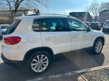 Volkswagen Tiguan - 4