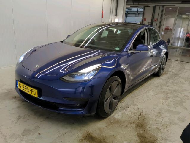 Tesla Model 3 3 Standard RWD Plus [ AUTOPILOT+60 kWh+P