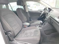 VW Tiguan Highline 4Motion | 1. Hand | DSG | AHK |