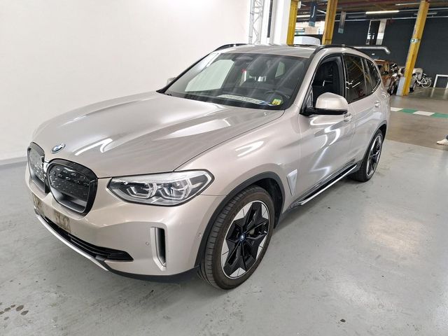 BMW iX3 Impressive Harman/Kardon Panorama