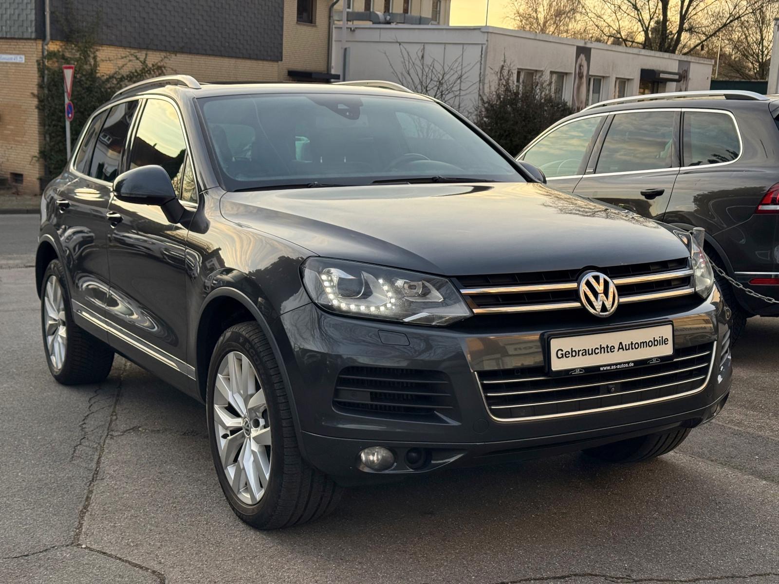 Volkswagen Touareg 3.0 V6 TDI BMT Luftfederung Panorama AHK