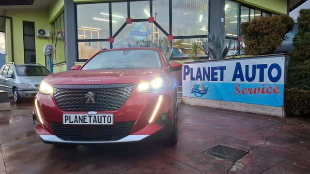 Peugeot 2008 PureTech 130 S&S EAT8 Allure Navi P