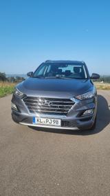 Hyundai Tucson 1.6 T-GDI Trend | 1. Hand  - Hyundai TUCSON von privat
