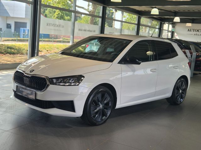SKODA Fabia Active Wenig