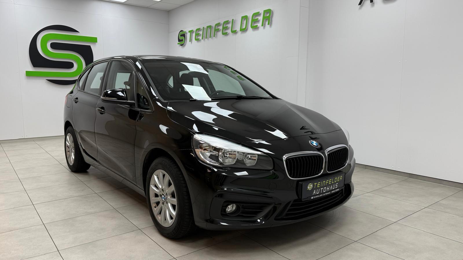 BMW 218 i Active Tourer Advantage / SHZ / TEMPOMAT