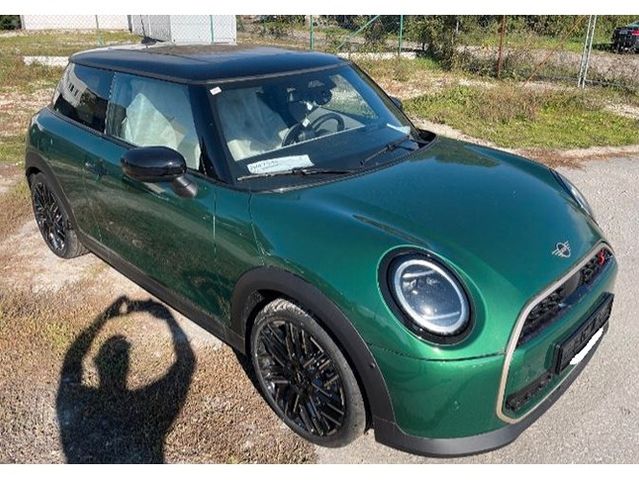 MINI Cooper S 3-Türer 204 PS Favoured Trim, M Paket