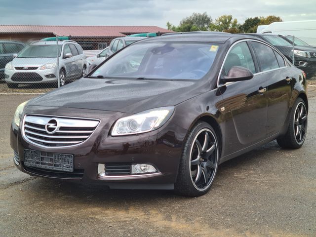 Opel Insignia A Lim. Innovation  2,8 V6 4x4 20" Voll