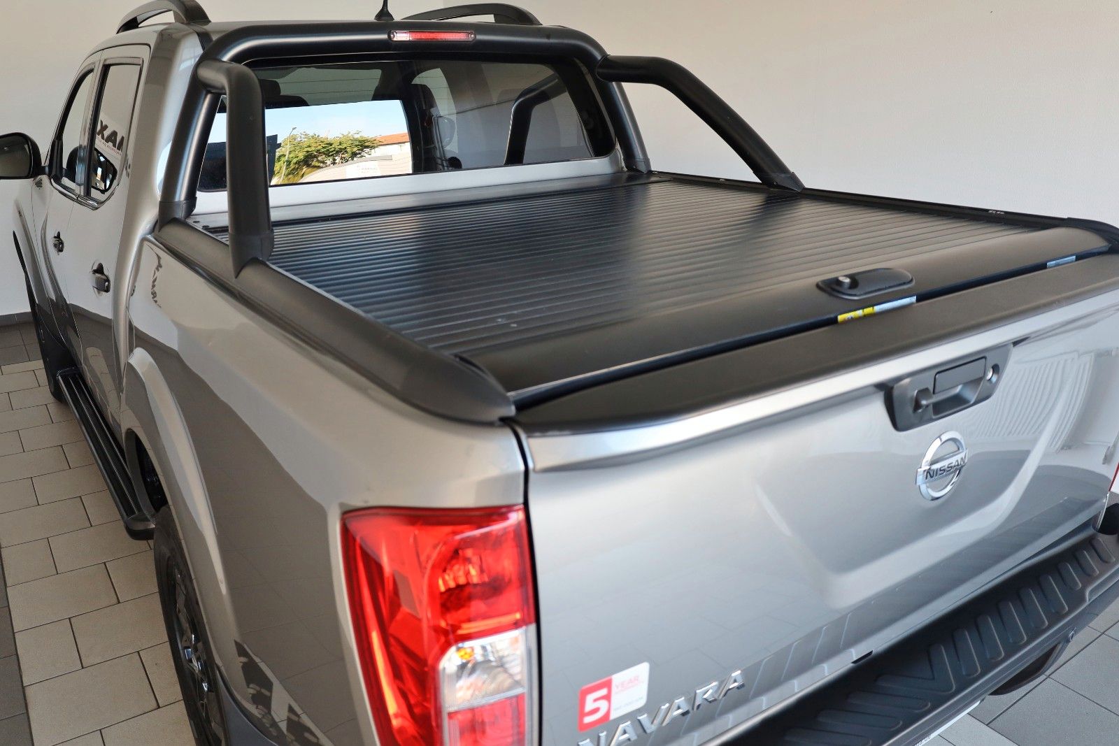 Fahrzeugabbildung Nissan Navara N-Guard DoCa 4x4 Leder,Navi,LED,SH,SD,360