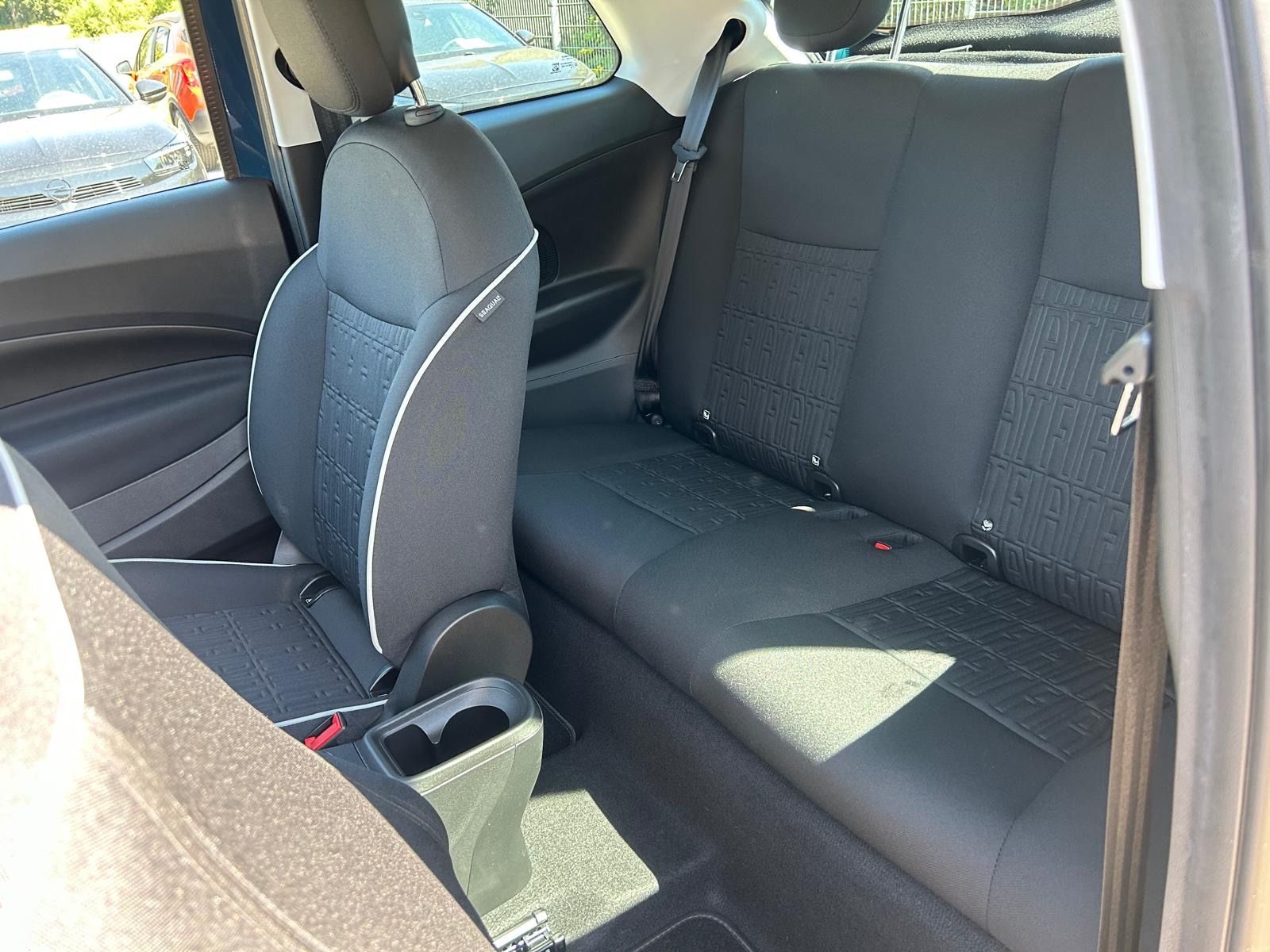 Fahrzeugabbildung Fiat 500e°Style Paket°42 kWh°Alu°Navi°1.Hnd°SOH 97,5%