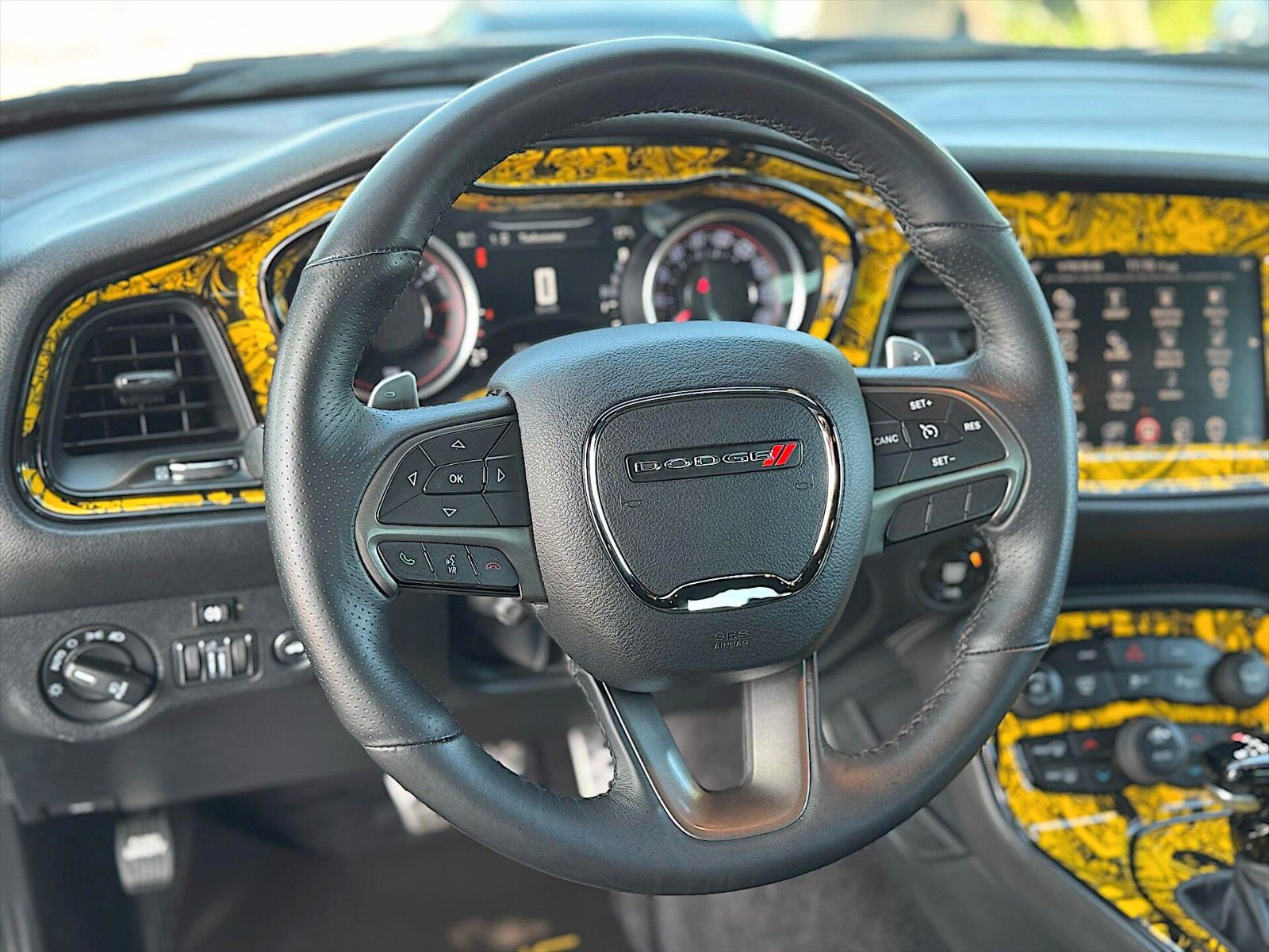 Fahrzeugabbildung Dodge Challenger 6.4 V8 SRT 392 SCAT PACK SHAKER Perf.