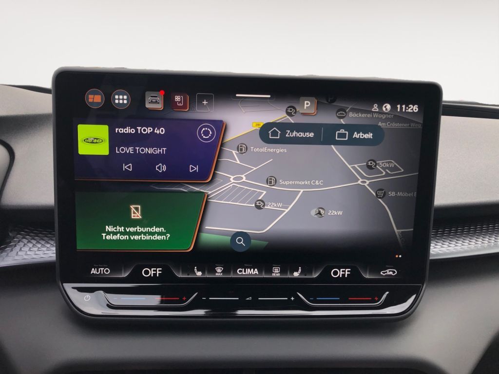 Fahrzeugabbildung CUPRA Terramar 1.5 eTSI DSG AHZV Edge Paket Sennheiser