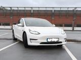 Tesla Model 3 Allradantrieb Dualmotor Long Range - Tesla Model 3 in Düsseldorf
