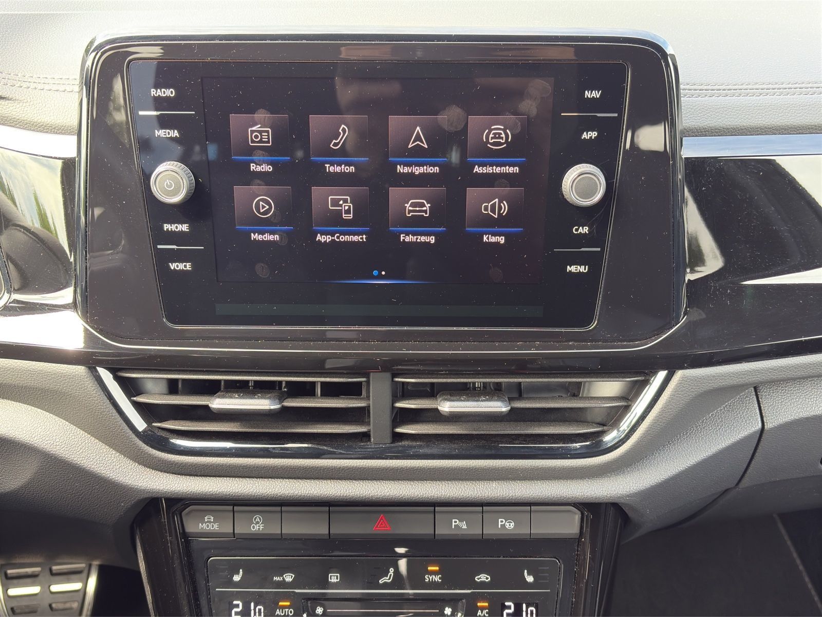 Volkswagen T-Roc - Bild 8
